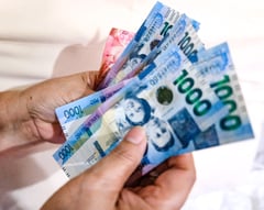 DOLE reminds employers to give 13th-month pay on time