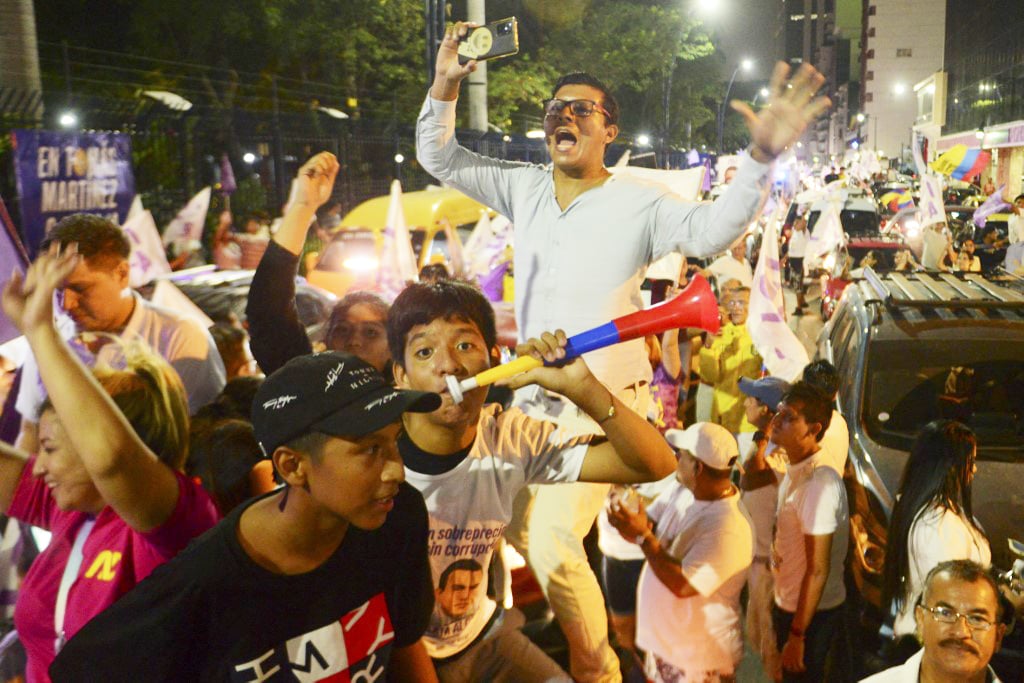Ecuador’s youngest-ever president vows peace