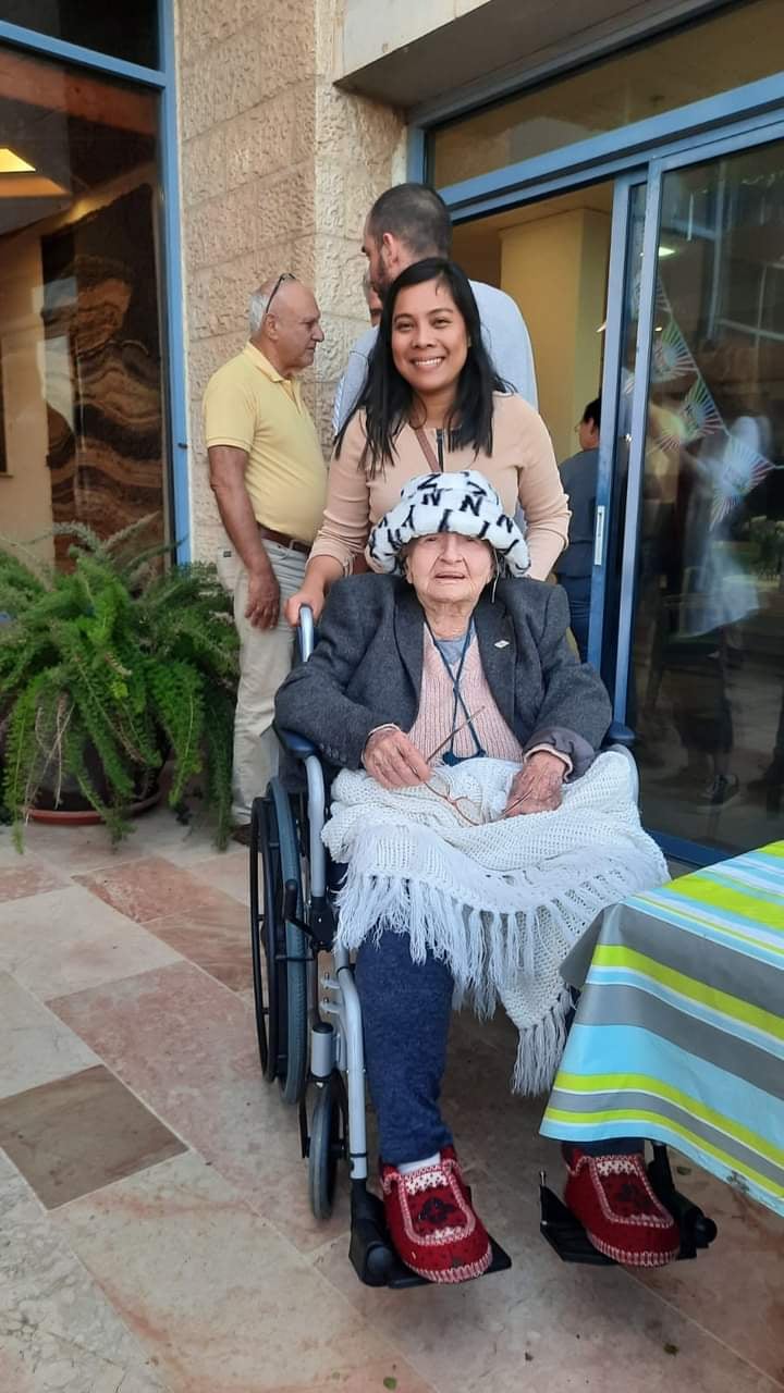 Hero caregiver vacationing home