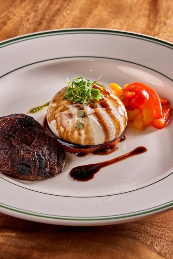 BURRATA Salad