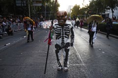 Thousands flock to Day of the Dead parade in Mexico City
