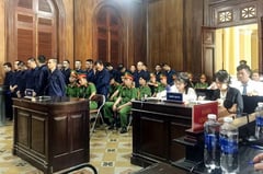 Two S. Koreans among 18 sentenced to death in Vietnam drug bust: state media
