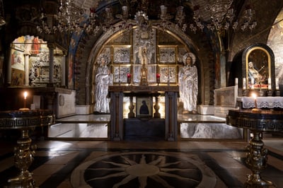 Easter in Jerusalem disrupted by war and restrictions at Holy Sepulchre