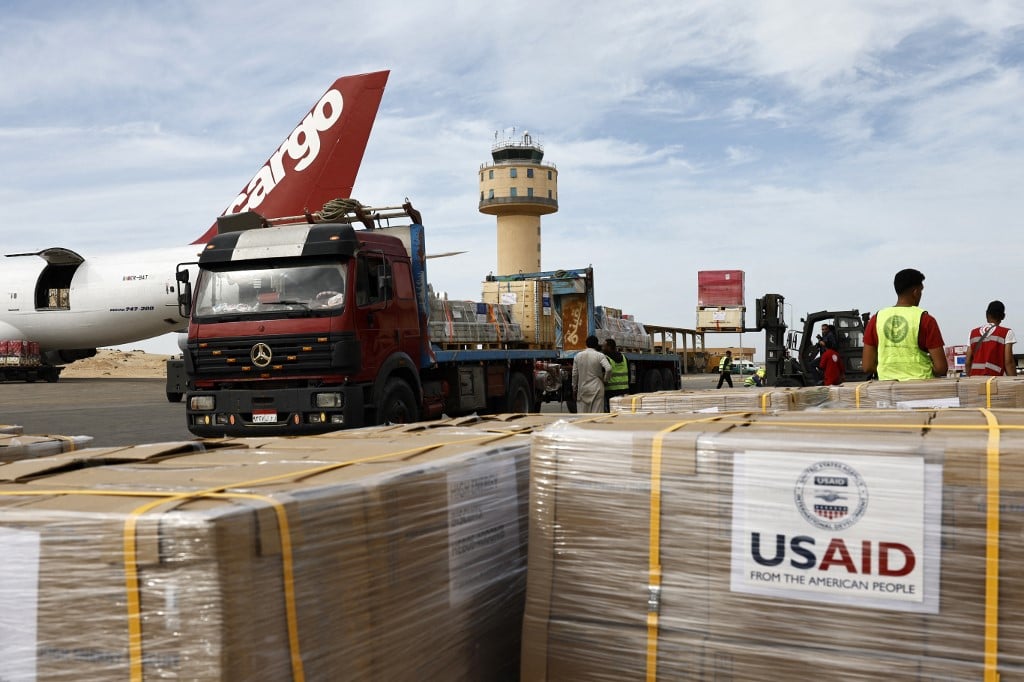 US sends first of three military planes with Gaza aid