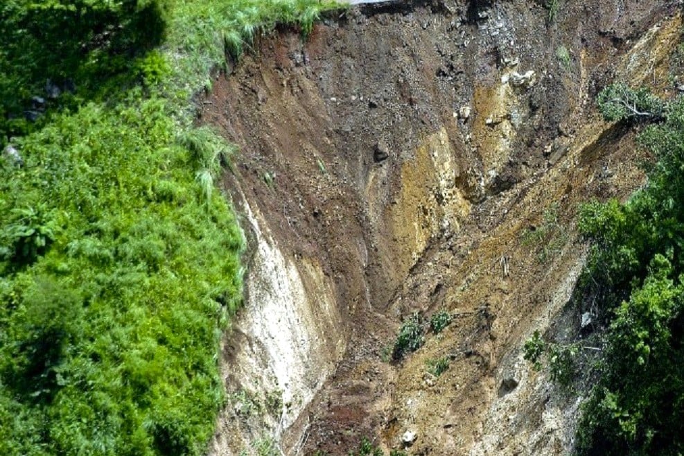 35 families in Naga City leave homes for possible landslide