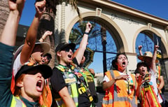Striking actors agree deal with Hollywood studios