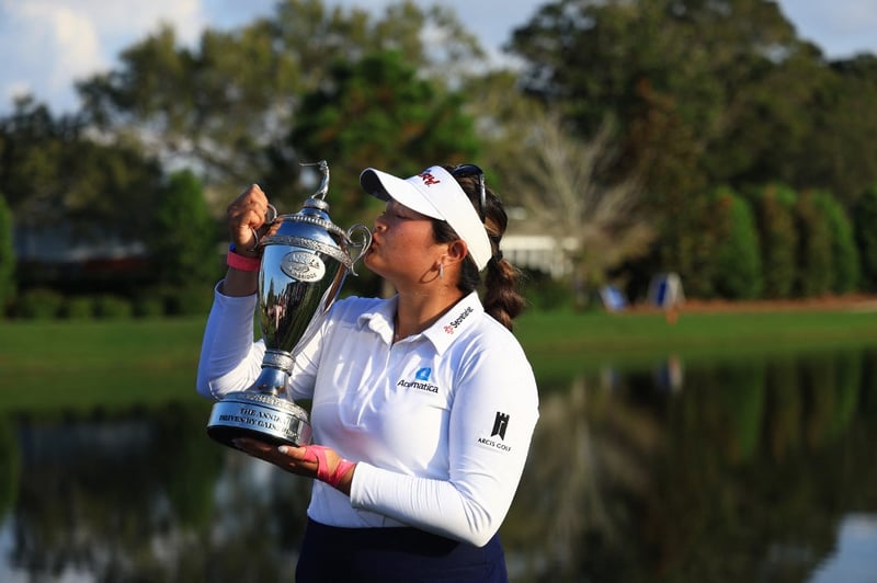 VICTORIOUS VU — Lilia rules The Annika, bags 4th LPGA crown