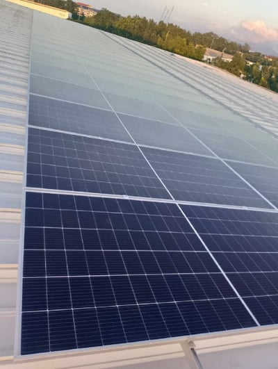 Makati focuses on solar energy