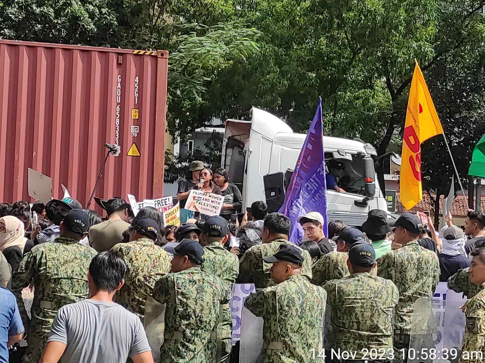 Tension grips US Embassy rally