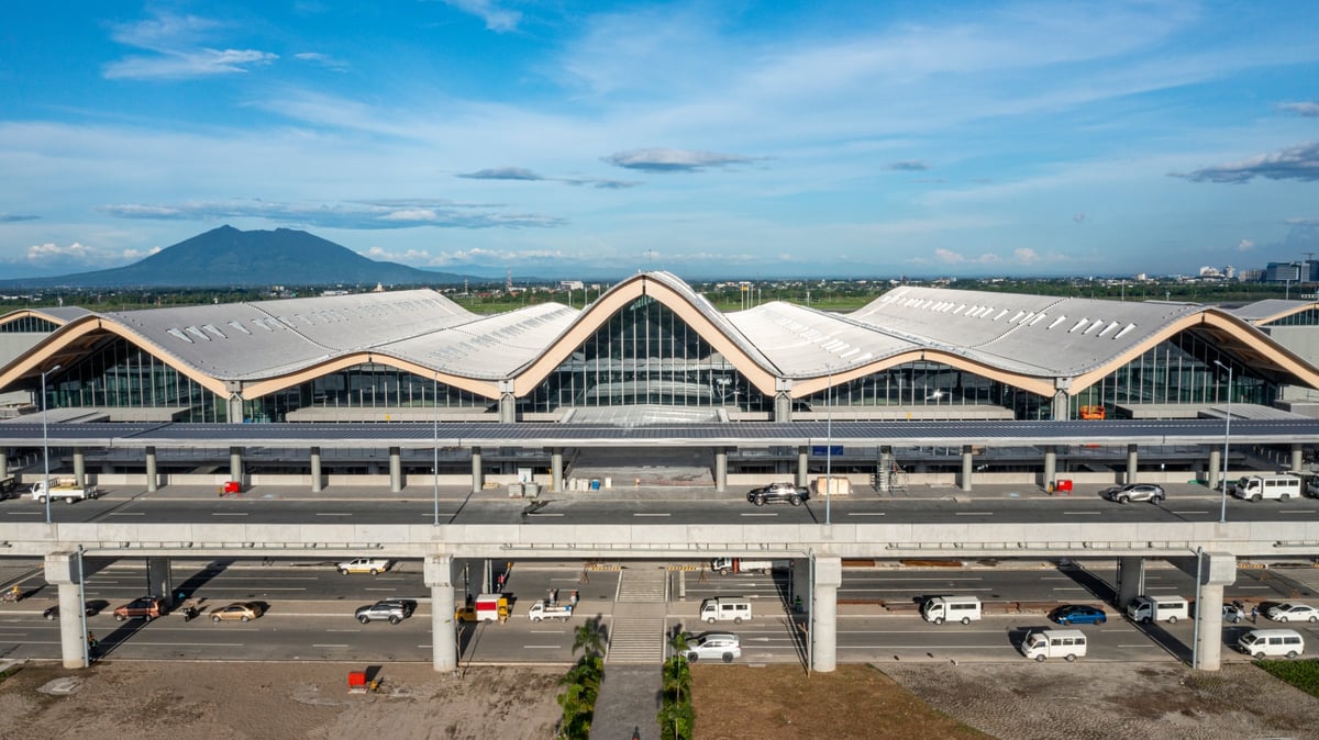 Clark Airport food trading hub seen