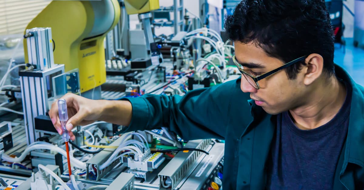 ‘Grads’ skills not enough for electronics jobs’