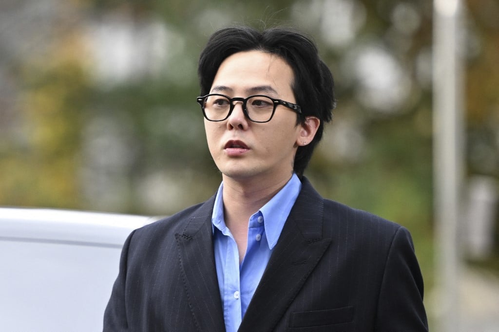 K-pop star G-Dragon appears for questioning over alleged drug use