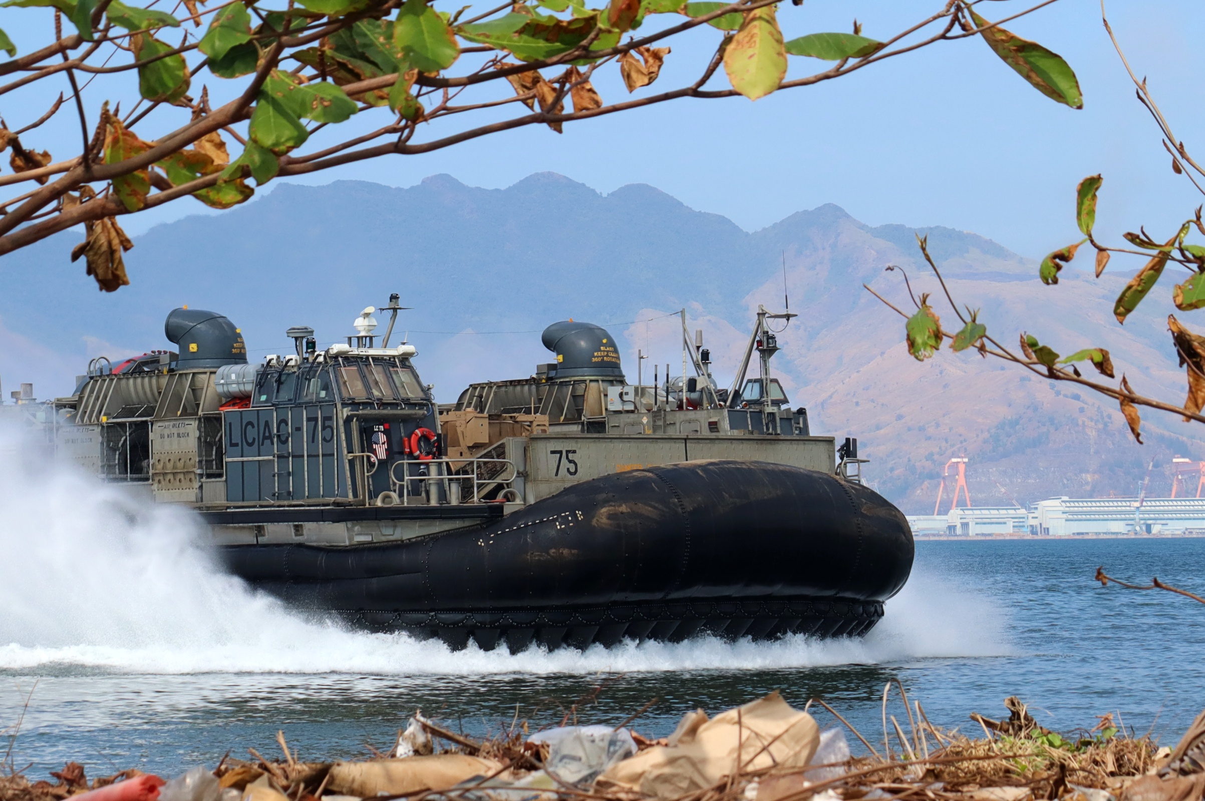 Philippines announces start of joint patrols with US forces