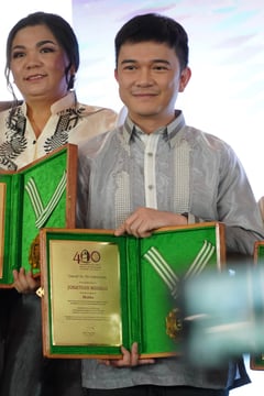 Songwriter-producer Jonathan Manalo receives Music award