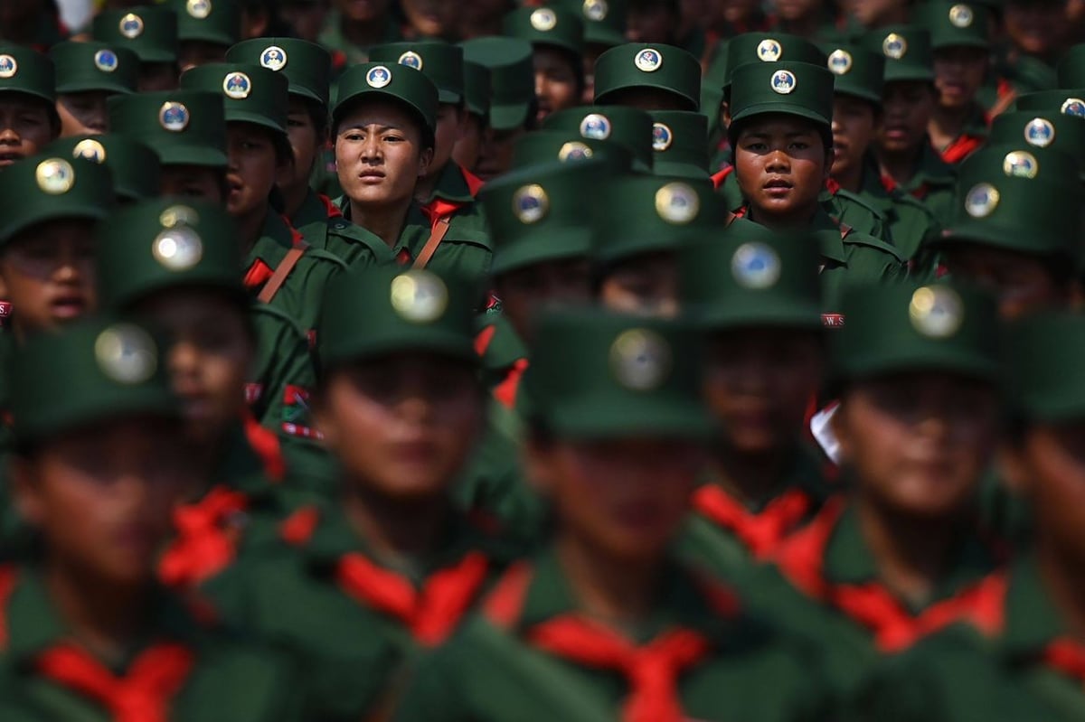 Myanmar junta bombs town on China border for second day