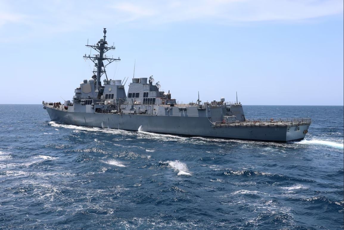 U.S. warship shoots down Huthi drone