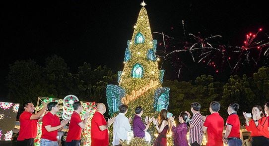 Valenzuela kicks off 400th anniversary