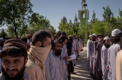 Give Afghans more time to leave, Taliban tells Pakistan
