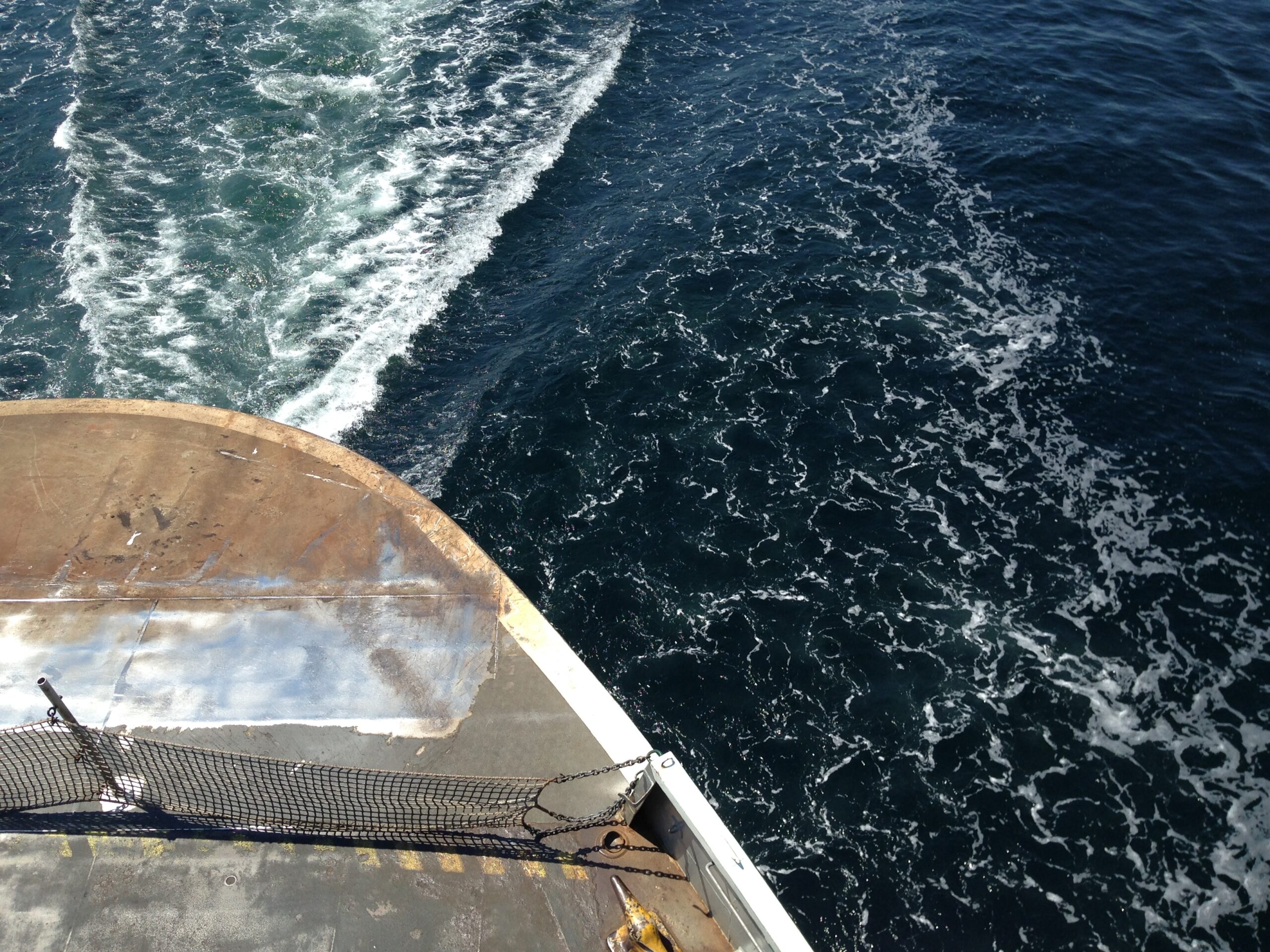 One dead after ship sinks off Greek island