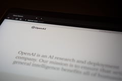 Hundreds of OpenAI staff threaten mass exodus to join ex-CEO