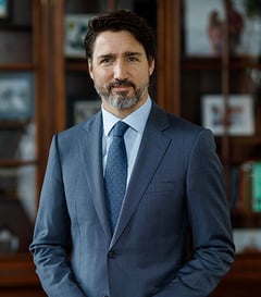 Trudeau escorted out of resto during Palestinian protest