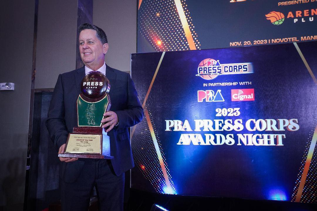 PHOTOGRAPH COURTESY OF PBA
TIM Cone gets recognized by the Philippine Basketball Association Press Corps for leading Gilas Pilipinas to its first Asian Games title in 61 years.