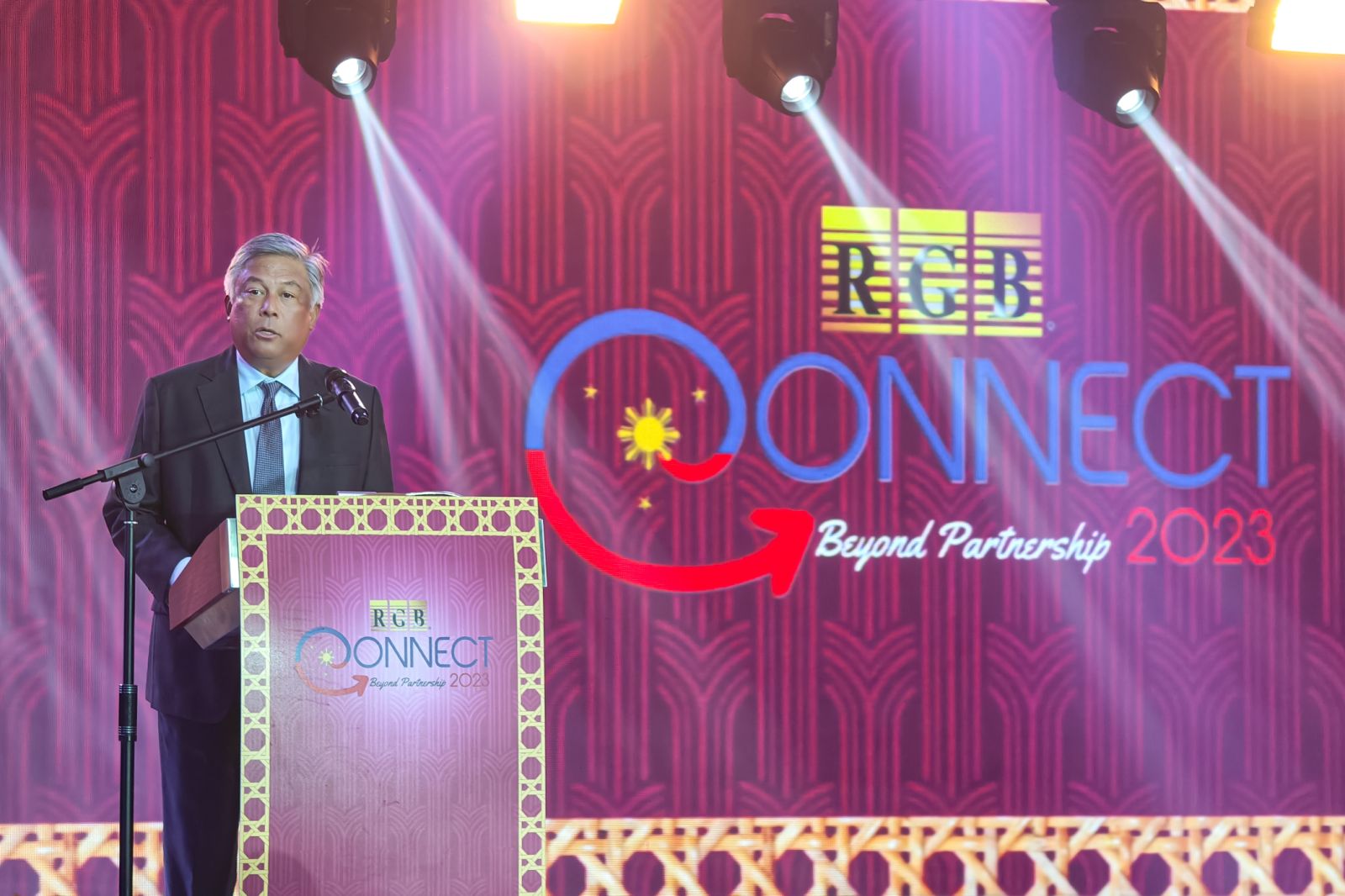 PAGCOR chief says Phl gaming industry back to pre-pandemic levels