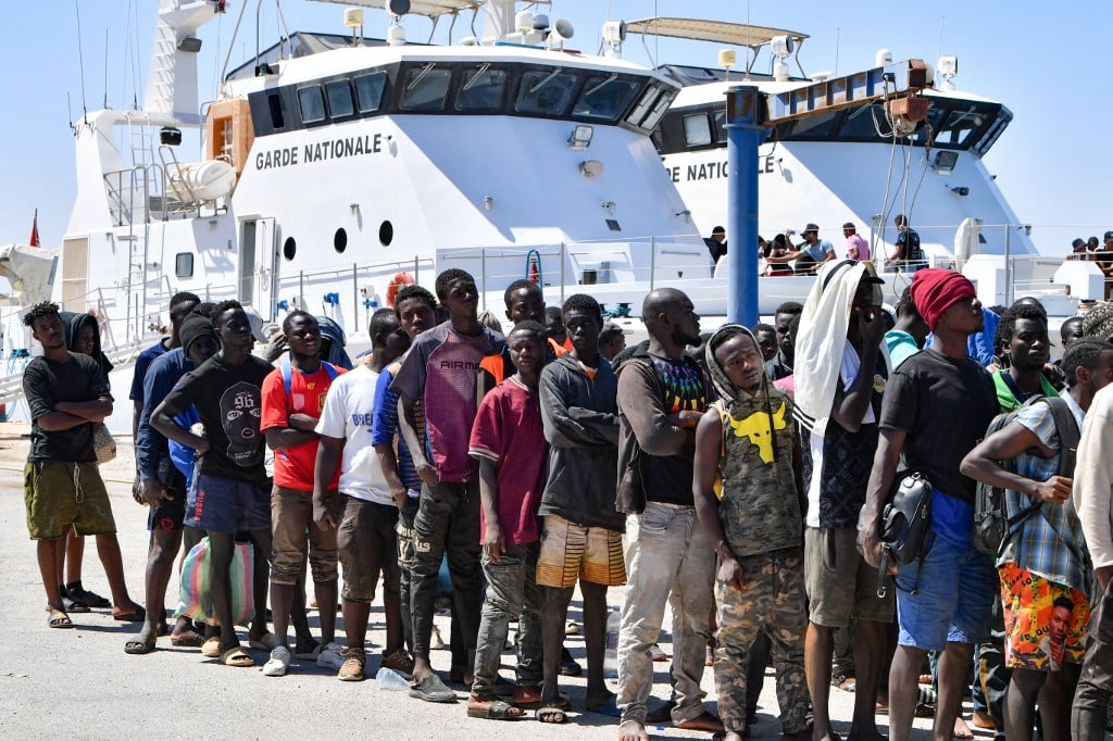 70,000 migrants intercepted by Tunisia in 2023: official