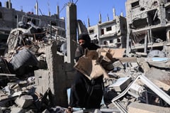 Israel bombs Gaza as UN weighs new ceasefire call