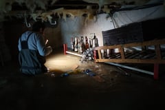 Israel floods Gaza tunnels