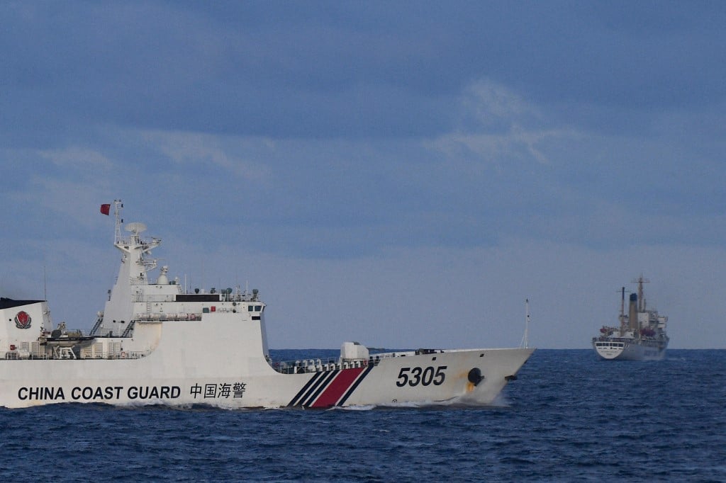 US calls on Beijing to stop ‘dangerous’ conduct in South China Sea
