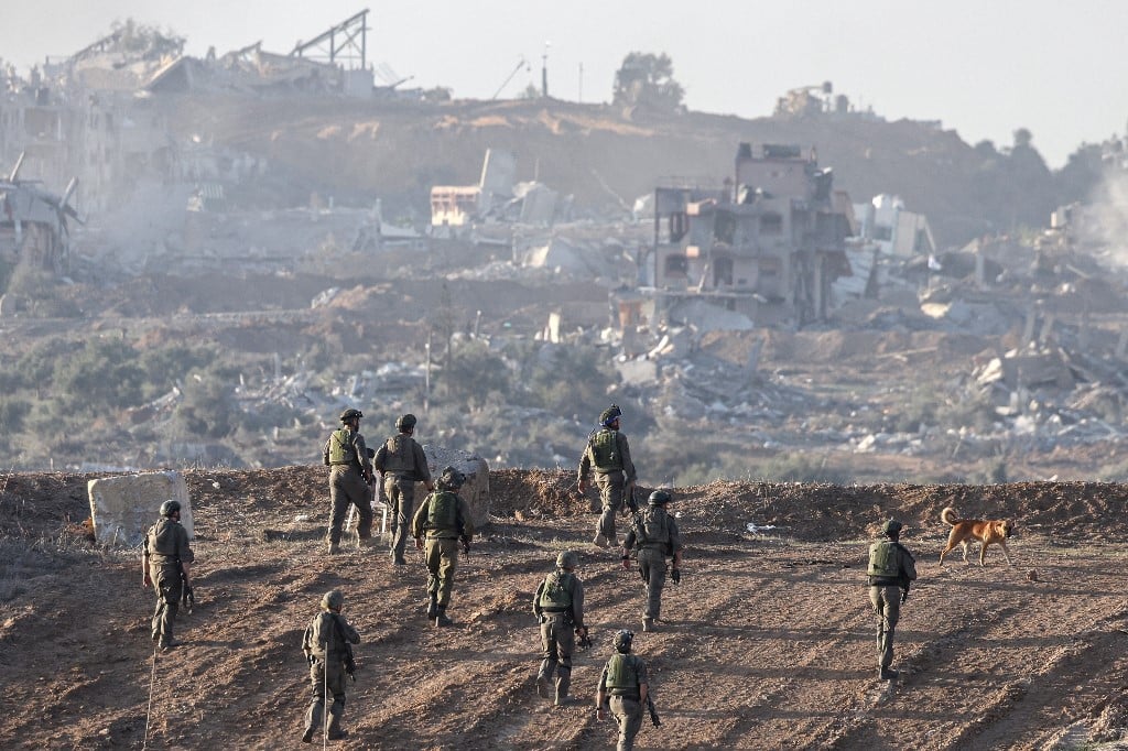 Hostages killed by Israel forces waved white flag