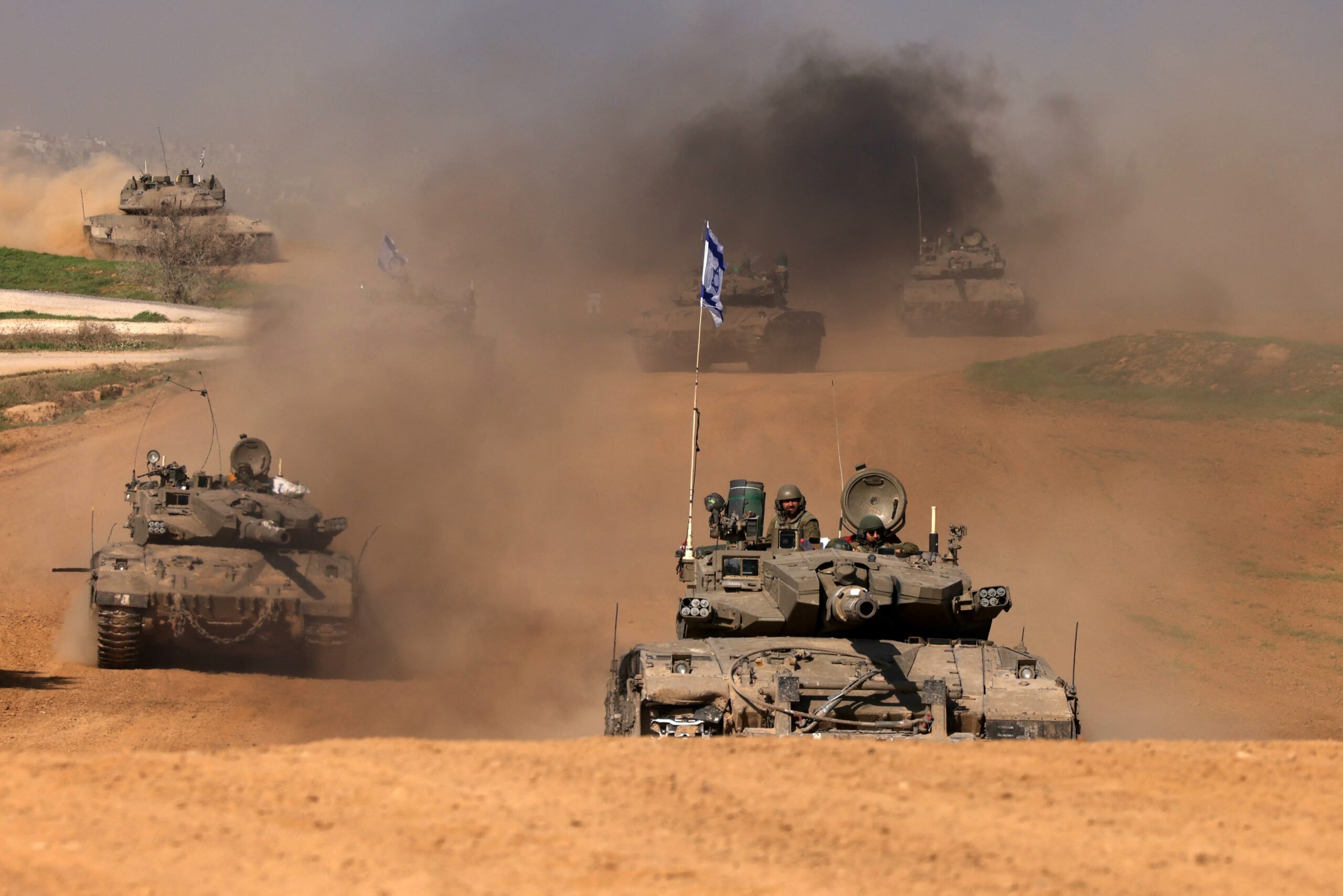 Israelis and Palestinians end dark year, with no end in sight to war