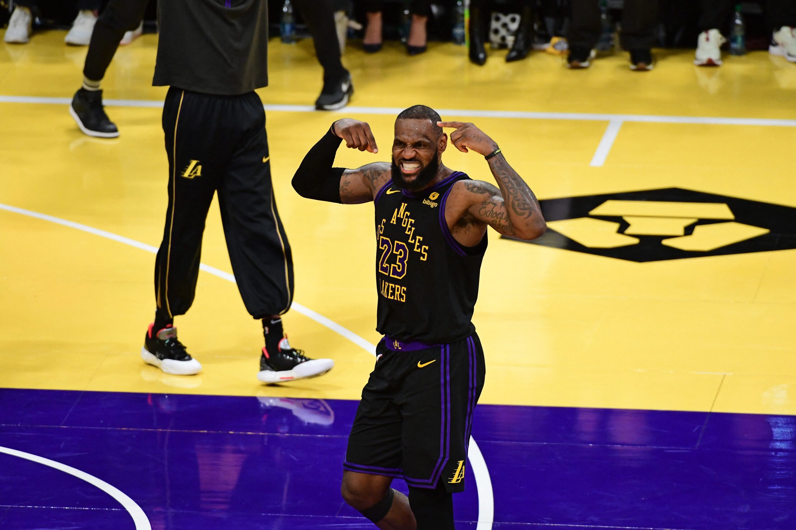 ‘King’ James and Lakers battle Haliburton’s Pacers for first NBA Cup