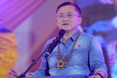 Go bestowed Legacy Award for public service
