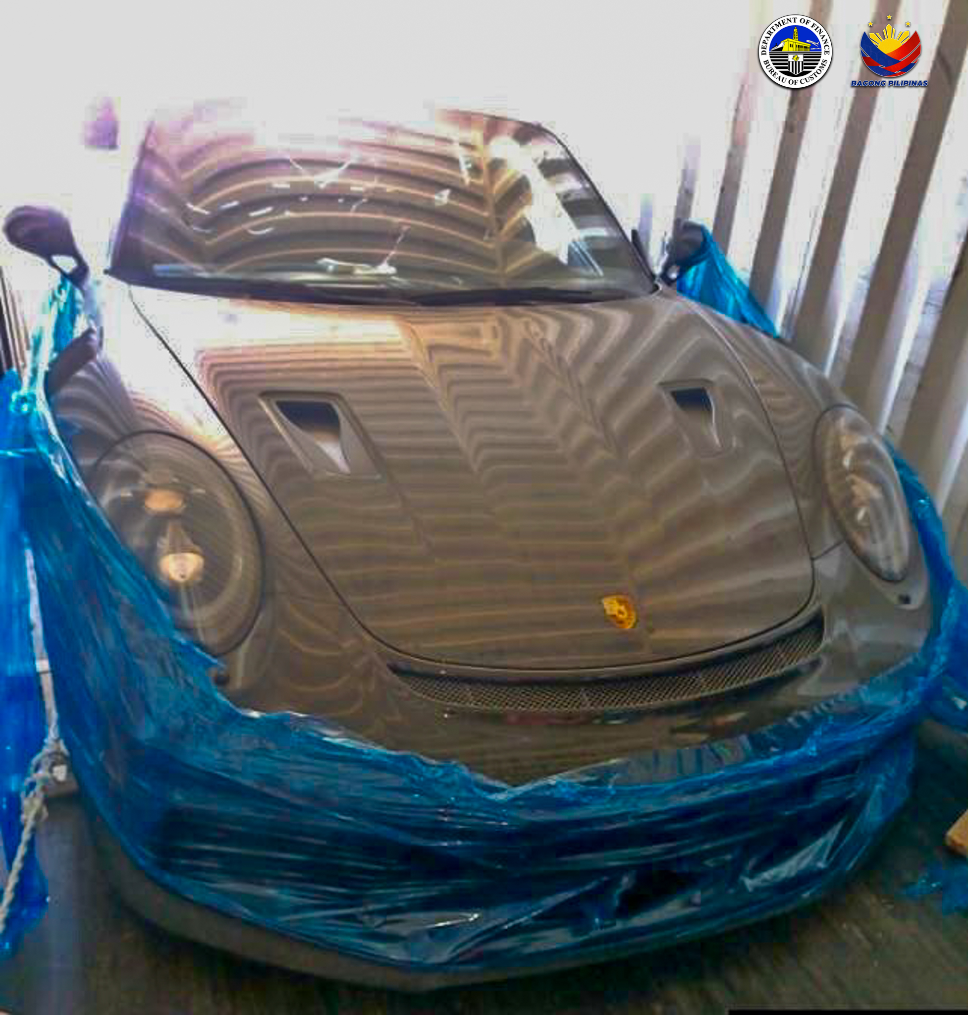 Smuggled luxury cars seized