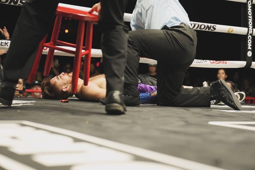 Mark Magsayo sends Mexican Isaac Avelar to dreamland with one punch in their super-featherweight fight on Saturday night (Sunday in Manila) in Long Beach, California. | photograph courtesy of CBN Promotions