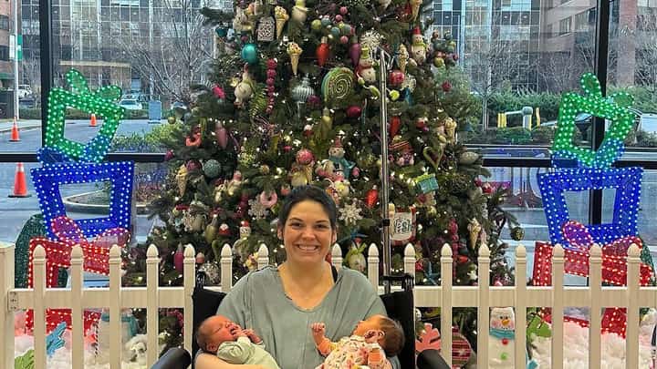 US woman with rare double uterus gives birth to twin girls