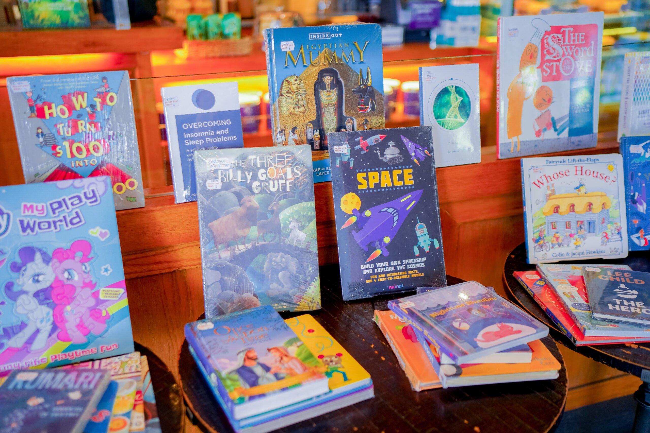 Big Bad Wolf Book Sale goes to Davao