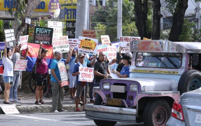 Guadiz welcomes transport groups’ pro-PUV modernization rally