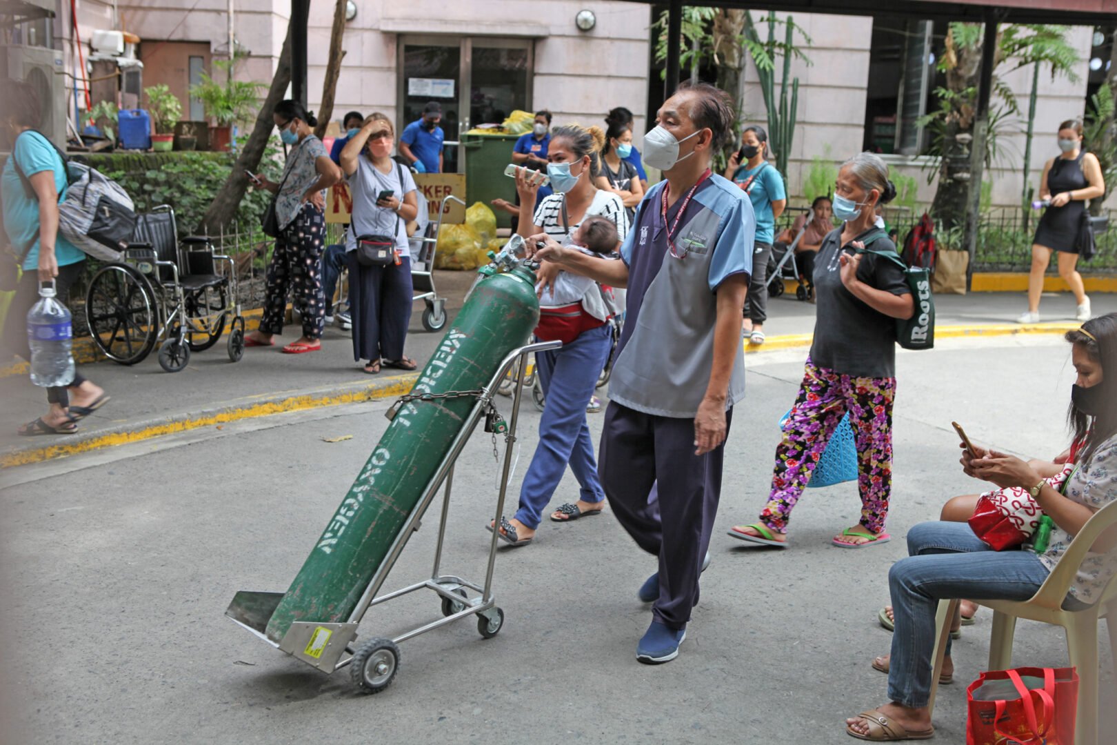 Mask mandate returns in PGH
