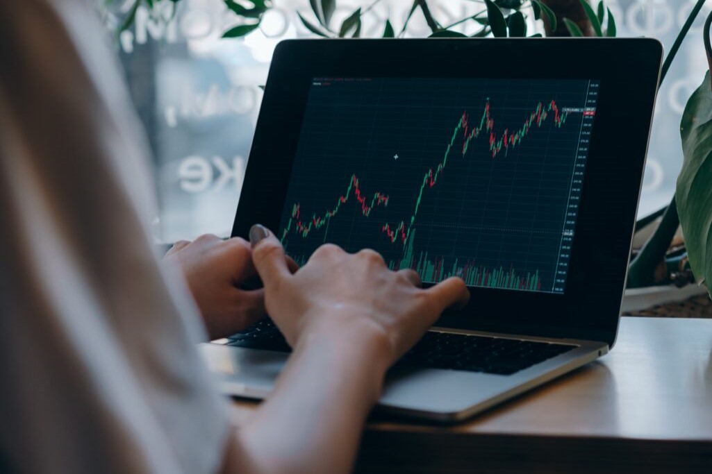 Falling inflation gives equities a boost