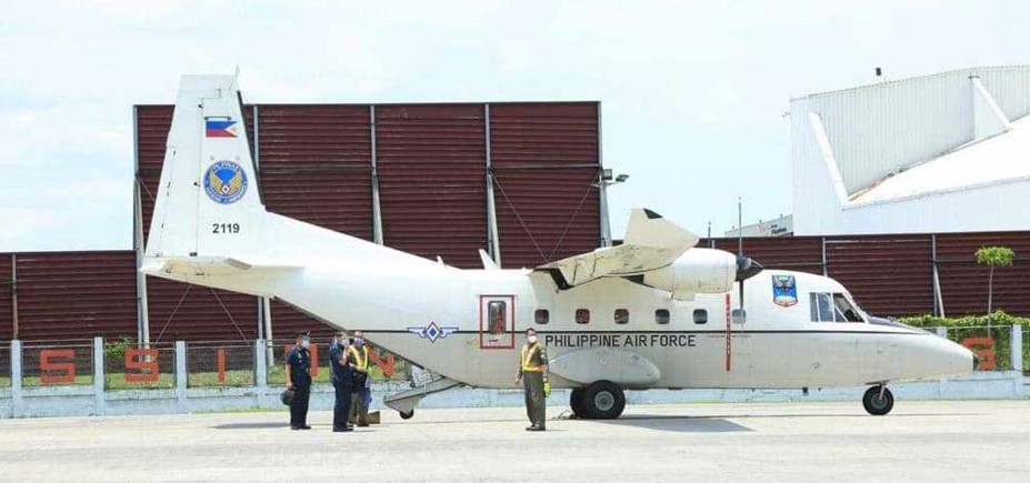 PAF light lift aircraft veers off  runway in Puerto Princesa