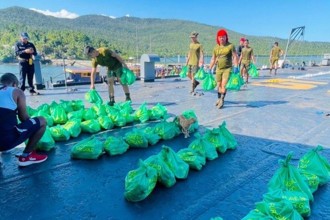 Coalition delivers Kalayaan town supplies