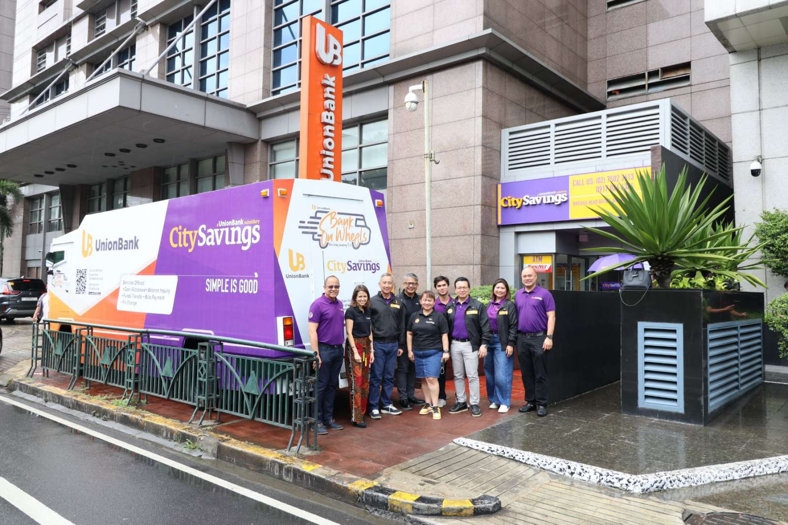 CHAMPIONING FINANCIAL INCLUSION: CitySavings officials led by Chair Ana Aboitiz-Delgado (2nd from left) at the inauguration of the thrift bank’s Bank-on-Wheels (BOW) in collaboration with its parent company, UnionBank. Joining her (from left to right) CitySavings President Manuel Santiago, Jr., Chief Executive Officer Lorenzo Ocampo, External Relations Head Atty. Roel Eric Garcia, Marketing Head Paula Katerina Joson, Salary Loans Business Head Julian Aboitiz, Head of Operations Joebart Dator, Treasurer Raquel Palang, and Legal Head, Corporate Secretary, and Data Protection Officer Atty. Ernesto Herrera, III.