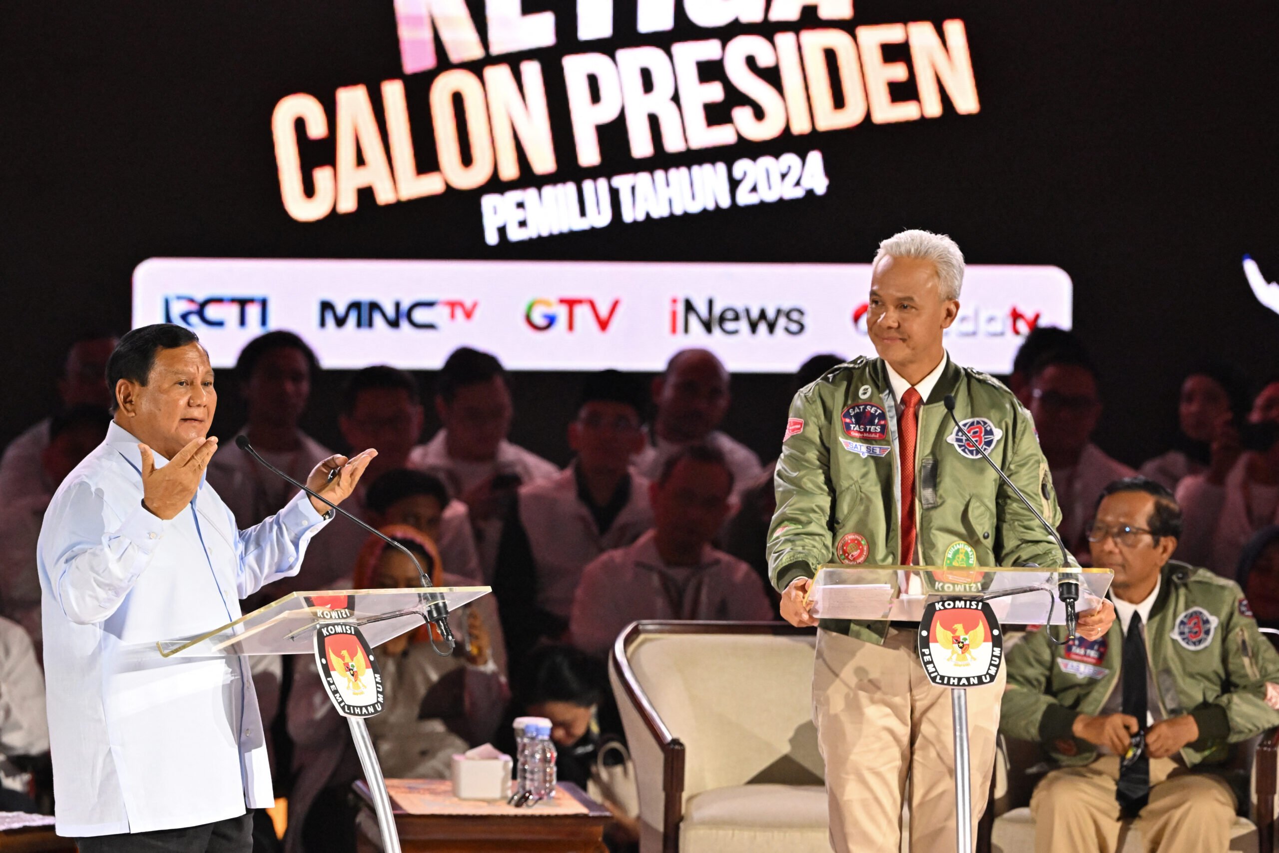 Indonesia’s presidential hopefuls face off in debate