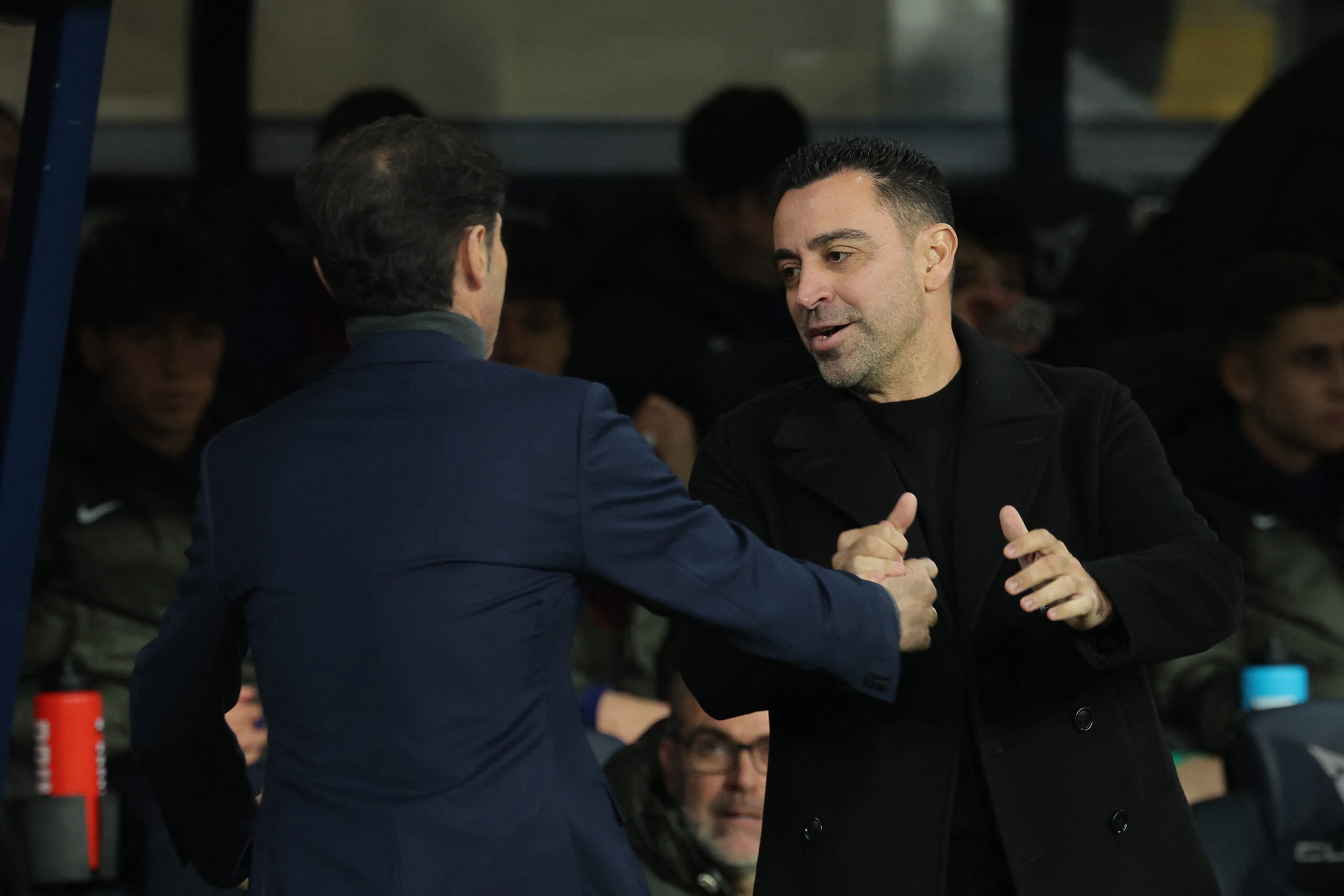 ‘Legend’ Xavi will fight until the end says Barca chief