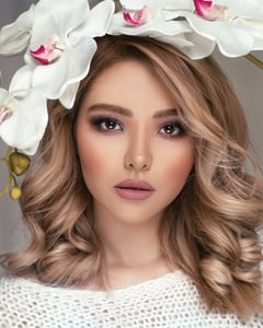 Makeup trends for 2024: A mix of glam and natural