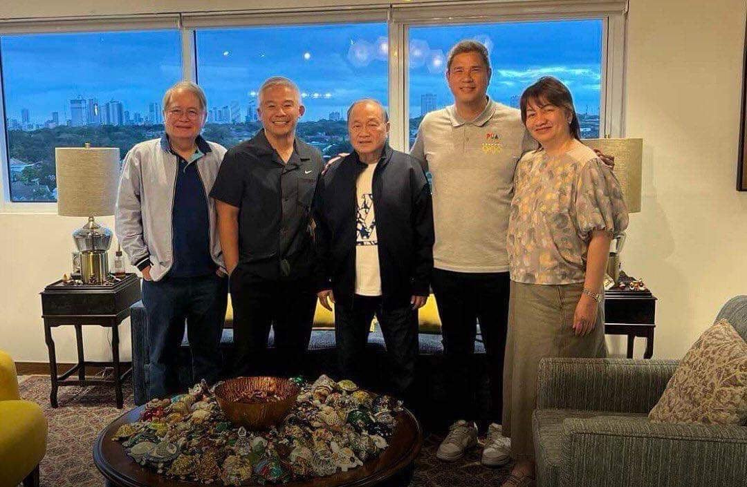 Chot back as Tropang Giga coach