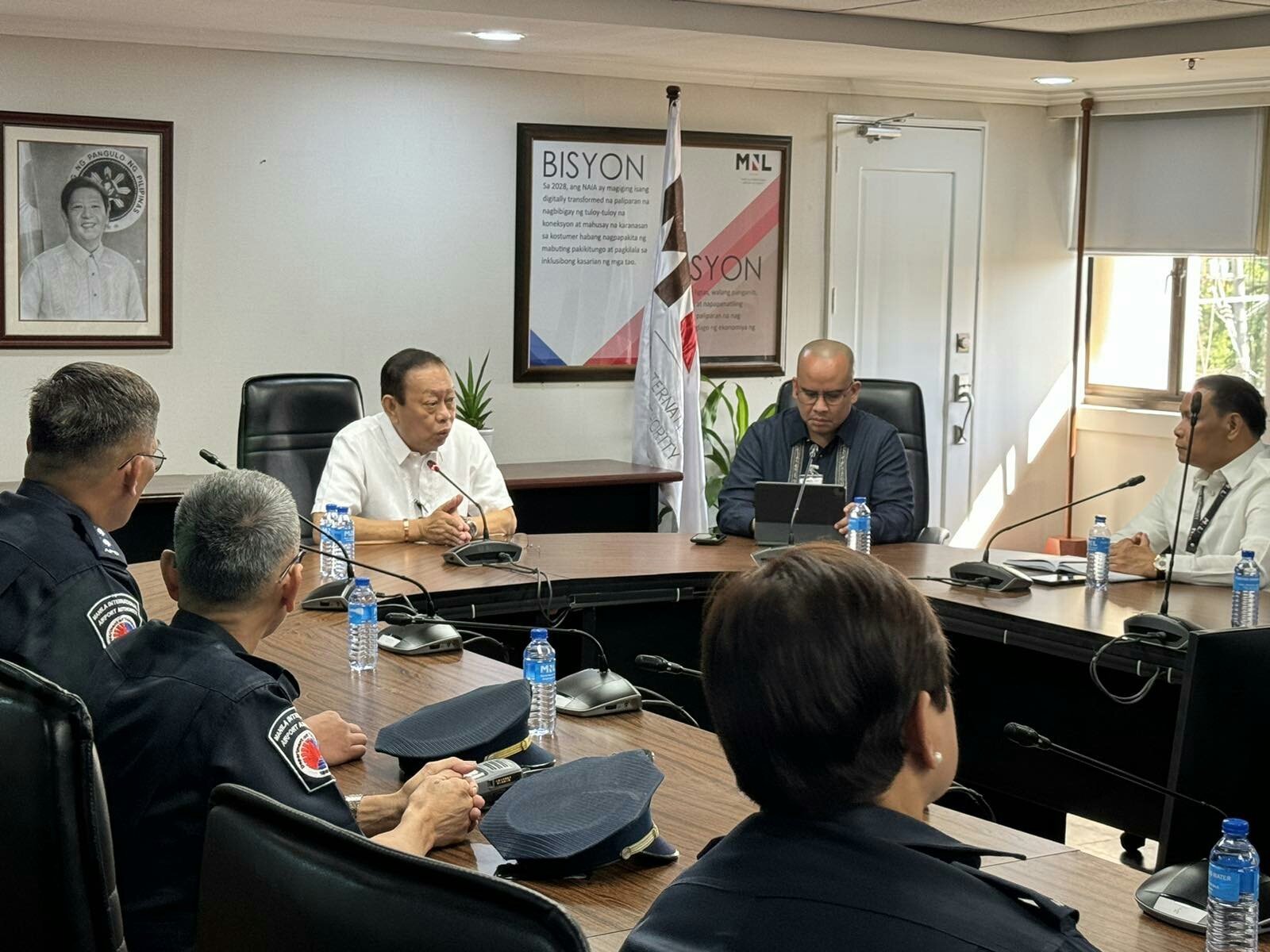 MIAA, AOC to discuss the stranded passengers at NAIA 1